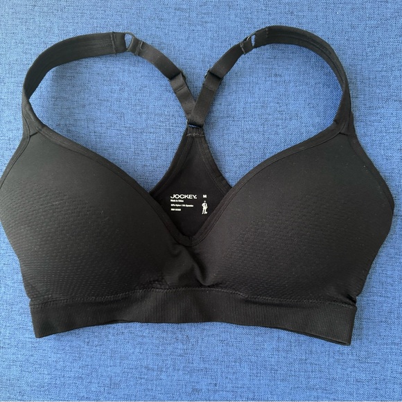 Jockey Women’s Activewear Mid Impact Molded Cup Seamless Sports Bra, Black - Picture 1 of 2